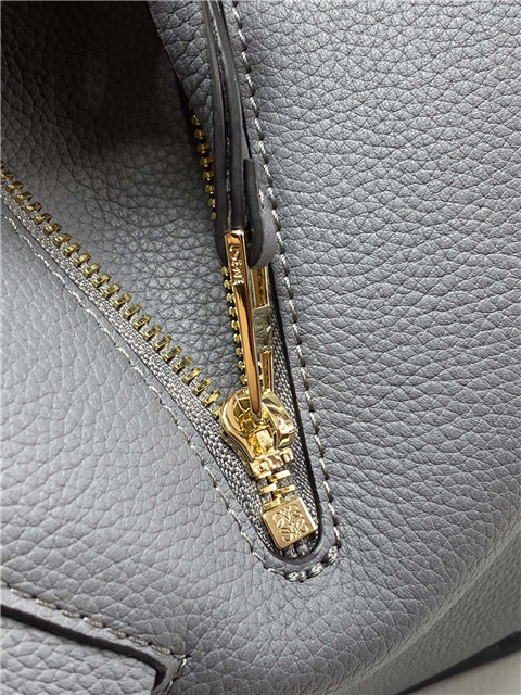 Small Hammock Bag 33047 Dark Grey Grained Calfskin-8.jpg