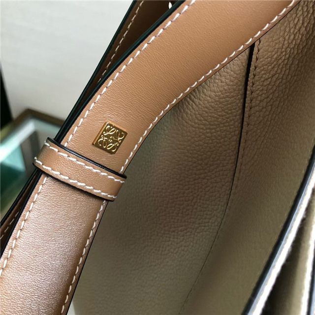 Small Hammock Bag 33047 Khaki Grained Calfskin-8.jpg