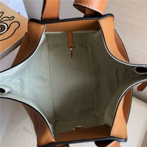 Small Hammock Bag 33047 Tan Grained Calfskin-9.jpg