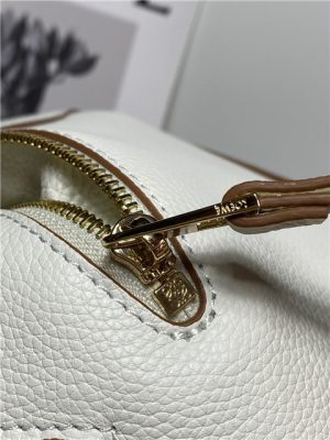 Small Hammock Bag 33047 White Grained Calfskin-8.jpg