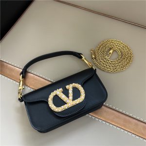 Valentino Garavani Loco Small Shoulder Bag 9030 Black-2.jpg