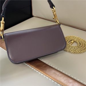 Valentino Garavani Loco Small Shoulder Bag 9030 Burgundy-4.jpg