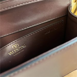 Valentino Garavani Loco Small Shoulder Bag 9030 Burgundy-9.jpg