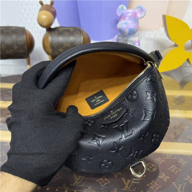 Monogram Empreinte Bumbag M44812 Noir-9.jpg