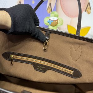 Neverfull MM M28918-8.jpg