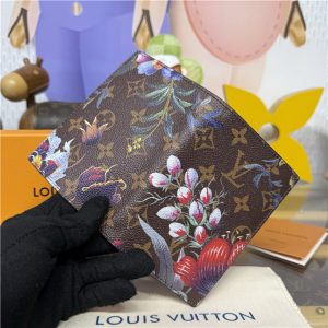 Passport Cover M29397-5.jpg