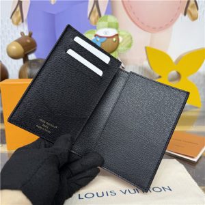 Passport Cover M29397-7.jpg