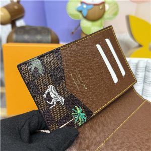 Passport Cover x The Darjeeling Limited N40872-6.jpg