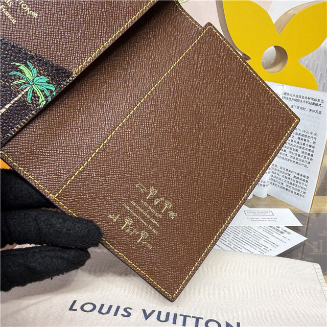 Passport Cover x The Darjeeling Limited N40872-7.jpg