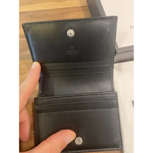 black-leather-gucci-small-bag-31355086-5_5