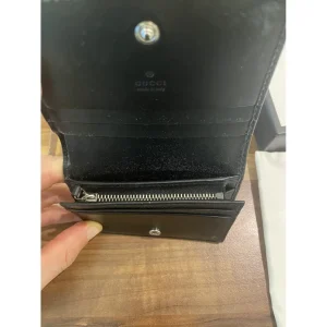 black-leather-gucci-small-bag-31355086-6_5