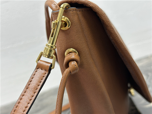 Halfmoon Soft Triomphe Bag 124142 Soft Tan-7.jpg