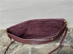 Halfmoon Soft Triomphe Bag 124142 Syrah-12.jpg