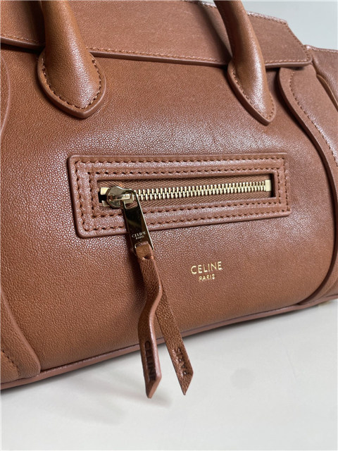 Little Luggage 124213 Soft Tan-5.jpg