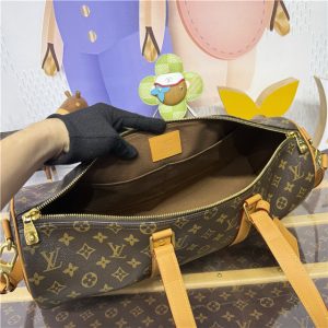 Needle Bag M28116-10.jpg