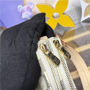 Pochette Liv N00228-7.jpg