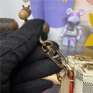 Pochette Liv N00228-8.jpg