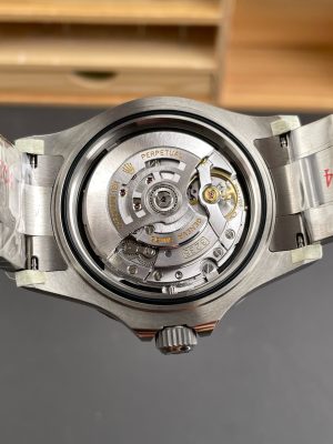226627-0001-watch-image-5