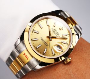 Rolex-126303-Oyster-gallery-6