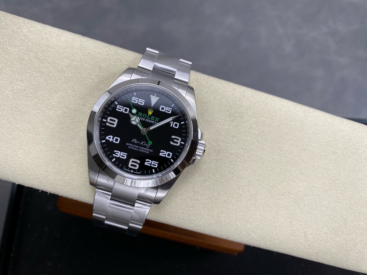 Rolex-Air-King-126900-Black-gallery-5