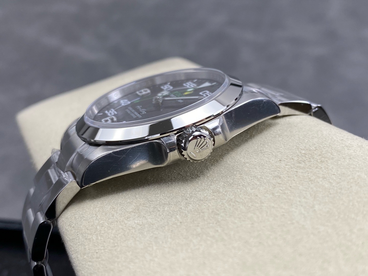Rolex-Air-King-126900-Black-gallery-7