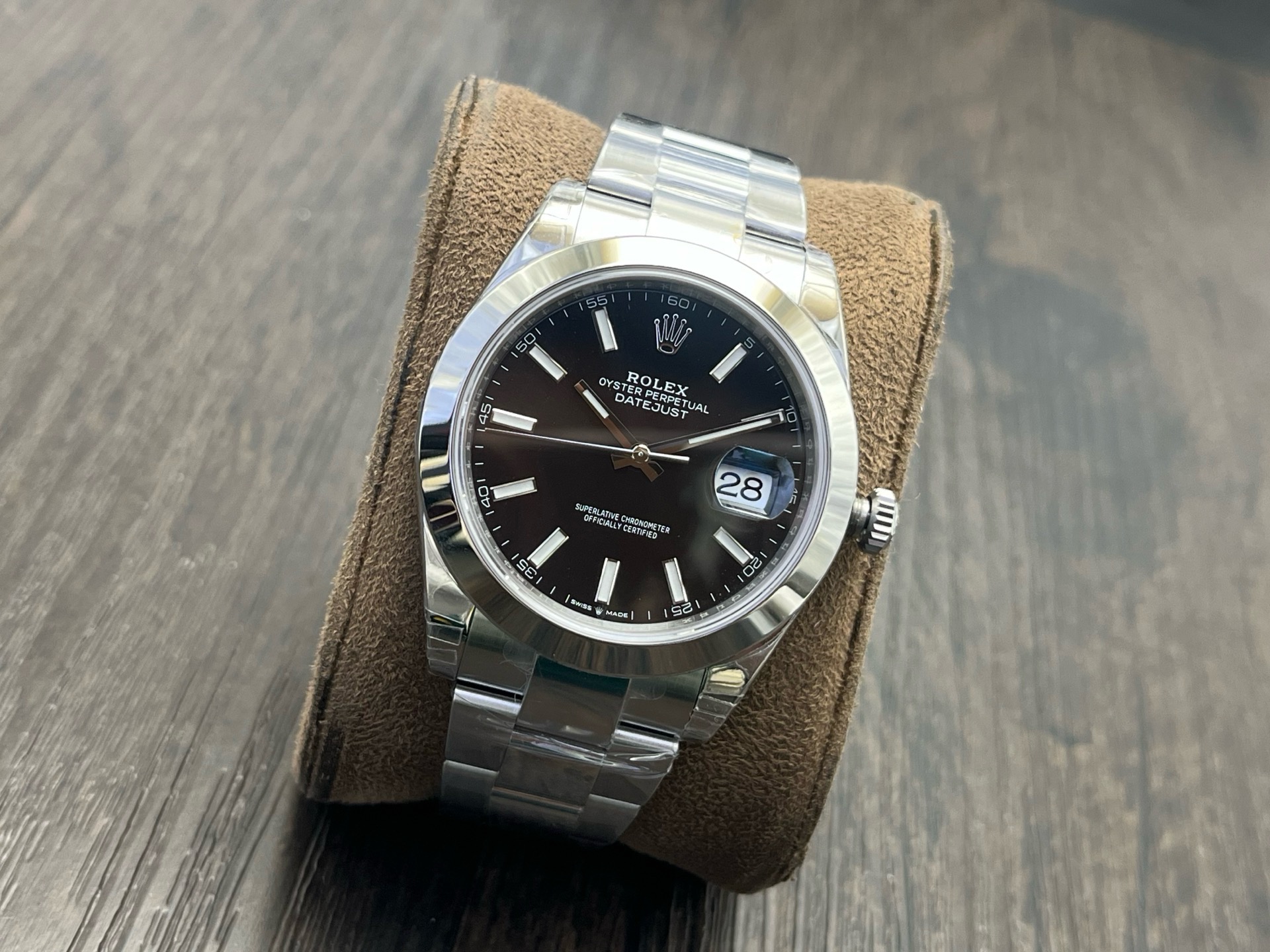 Rolex-Datejust-115200-0004-Oyster-Perpetual-gallery-3