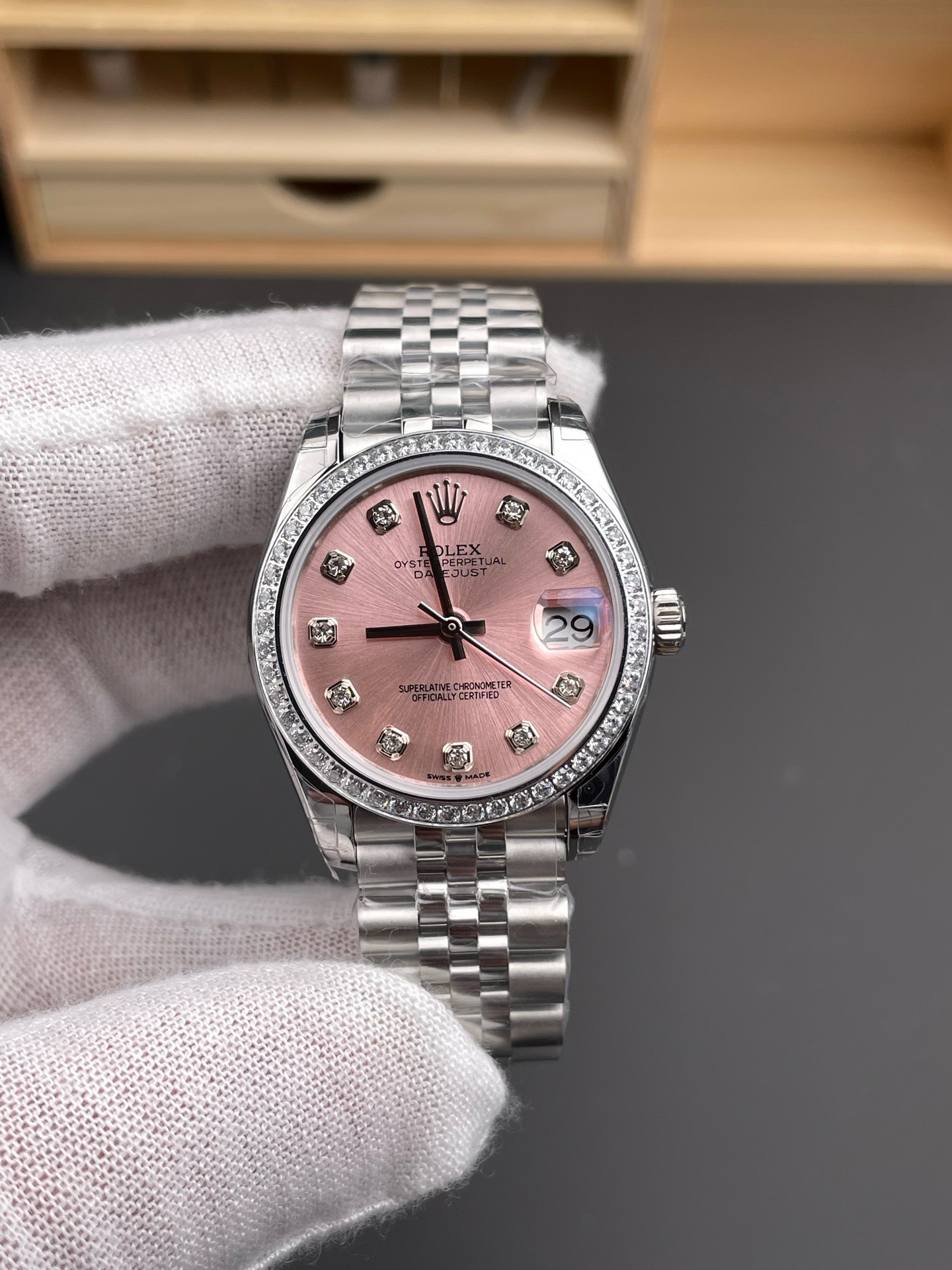 Rolex-Datejust-126234-Diamond-Bezel-Pink-Dial-cover-1-1