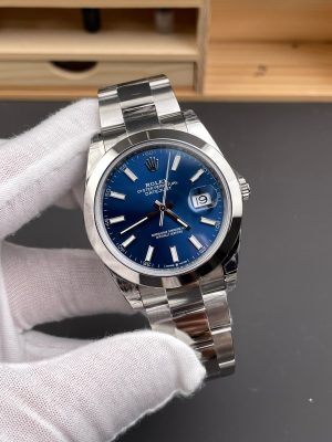 Rolex-Datejust-126300-Steel-Blue-Dial-gallery-2