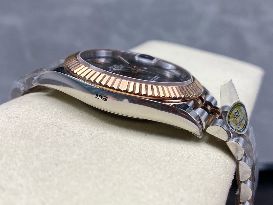 Rolex-Datejust-126301-Two-Tone-Fluted-gallery-5