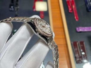 Rolex-Datejust-279381RBR-Everose-Gold-Sundust-With-Diamond-Dial-gallery-4
