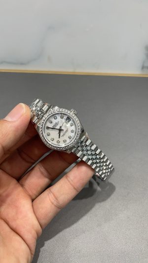 Rolex-Datejust-279384RBR-White-Gold-Mother-Pearl-Dial-Jubilee-gallery-2
