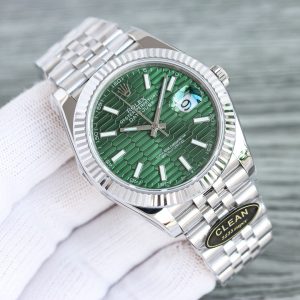 Rolex-Datejust-Champagne-Dial-gallery-4