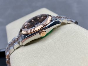 Rolex-Datejust-II-126331-0004-Chocolate-Diamond-Dial-gallery-7-1