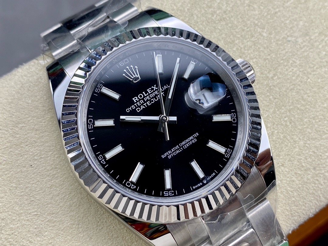 Rolex-Datejust-Oyster-126334-White-Gold-gallery-2