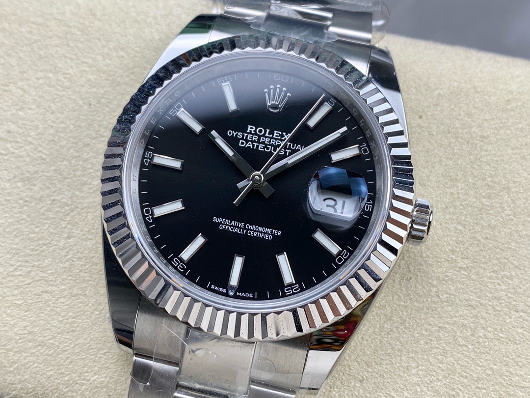 Rolex-Datejust-Oyster-126334-White-Gold-gallery-3