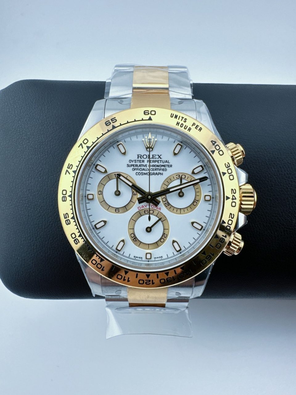 Rolex Floating Cosmo Daytona
