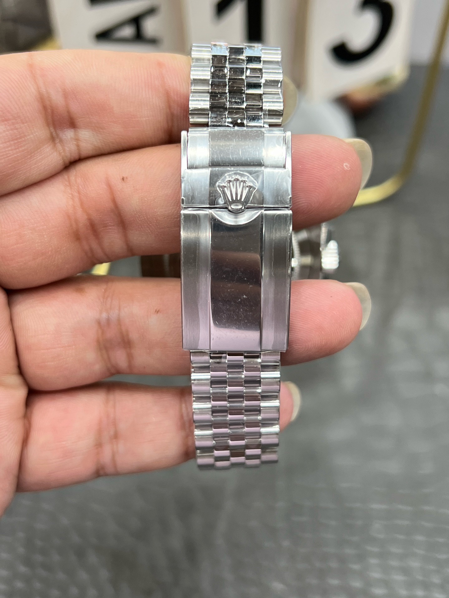 Rolex-GMT-Batman-gallery-9