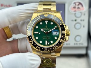 Rolex-GMT-Master-II-11678LN-Yellow-Gold-Green-Dial-oyster-cover-1