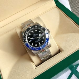 Rolex-GMT-Master-II-Black-Dial-Batman-Bezel-116710BLNR-Oyster-gallery-2