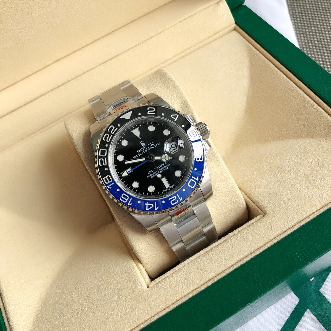 Rolex-GMT-Master-II-Black-Dial-Batman-Bezel-116710BLNR-Oyster-gallery-2