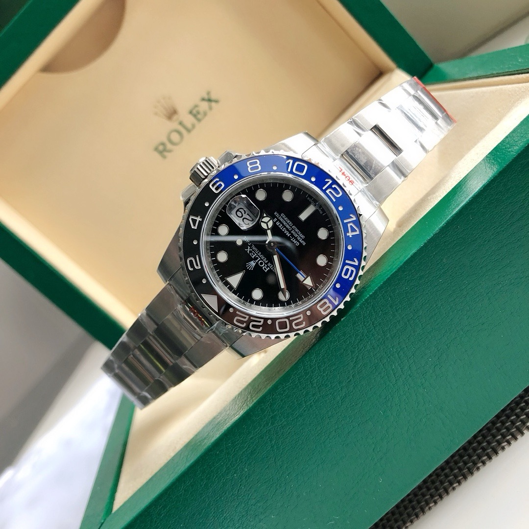 Rolex-GMT-Master-II-Black-Dial-Batman-Bezel-116710BLNR-Oyster-gallery-5