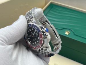 Rolex-GMT-Pepsi-gallery-6
