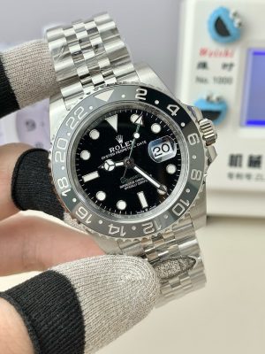 Rolex-Gmt-Master-II-Bruce-Wayne-gallery-2