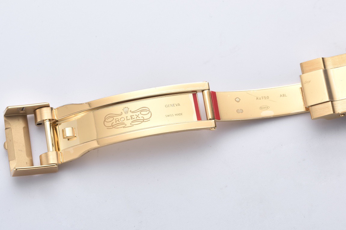 Rolex-Gmt-Master-II-Gold-Black-Dial-gallery-6