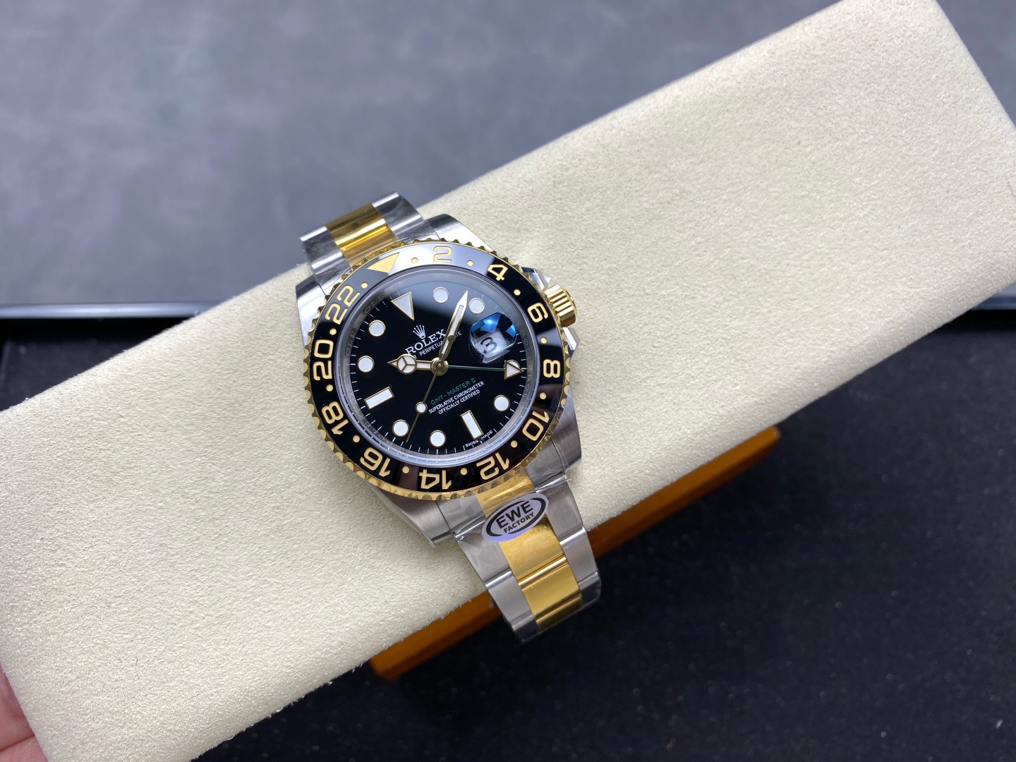 Rolex-Gmt-Two-Tone-gallery-4