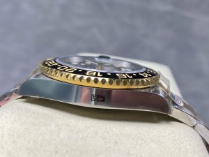 Rolex-Gmt-Two-Tone-gallery-6