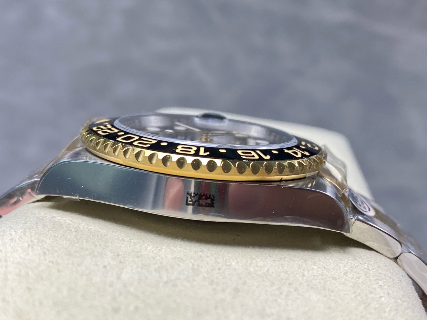 Rolex-Gmt-Two-Tone-gallery-6