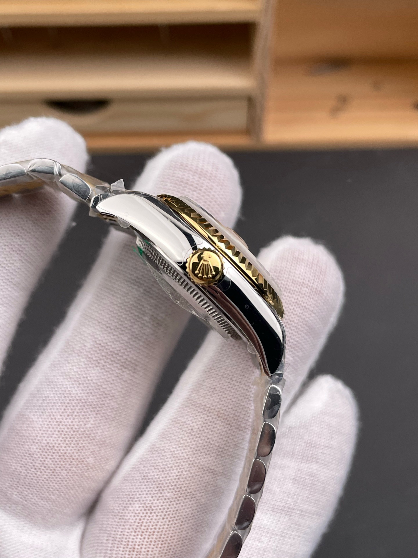 Rolex-Ladies-Datejust-31MM-gallery-4-1