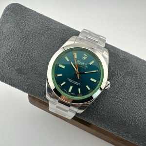 Rolex-Milgauss-116400GV-0002-Blue-Dial-gallery-5