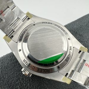 Rolex-Milgauss-116400GV-0002-Blue-Dial-gallery-8
